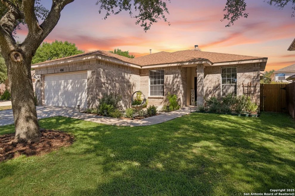 Unit for sale at 8355 Piney Wood, San Antonio, TX 78255