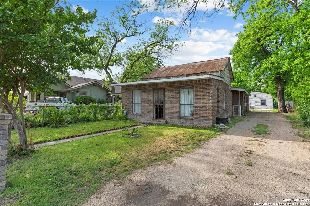 Unit for sale at 121 JACOBS ST, San Antonio, TX 78210