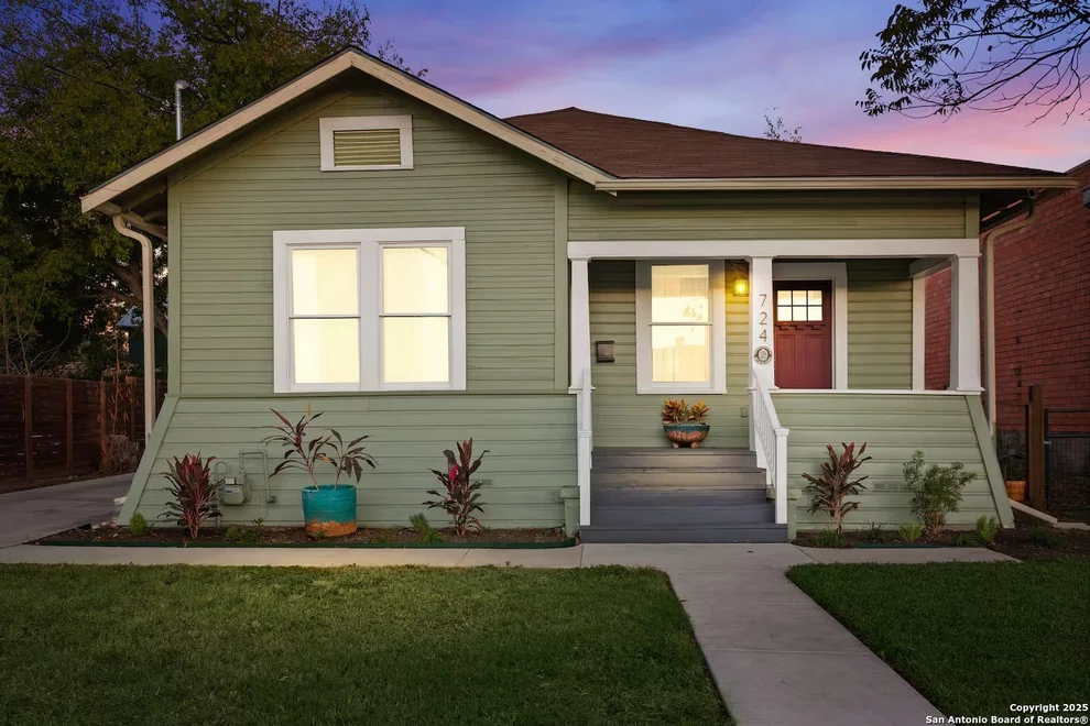 Unit for sale at 724 N Cherry, San Antonio, TX 78202