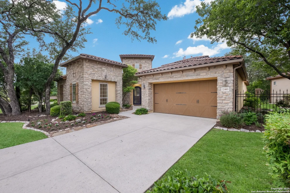 Unit for sale at 22403 Viajes, San Antonio, TX 78261