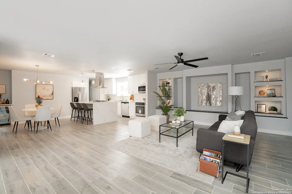 Unit for sale at 125 rilla vista, San Antonio, TX 78216