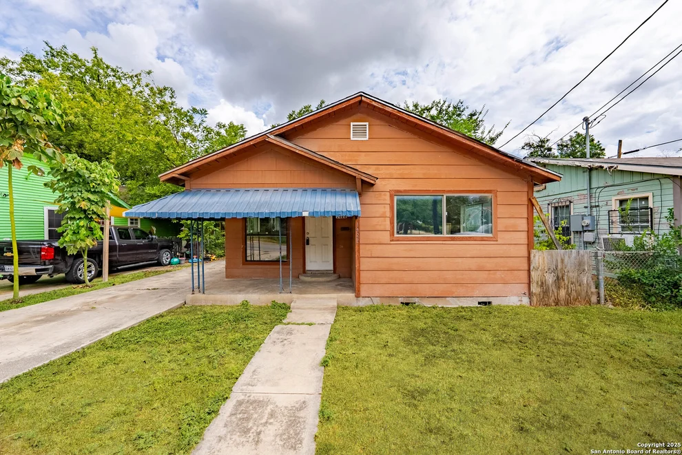 Unit for sale at 1422 N Sabinas, San Antonio, TX 78207