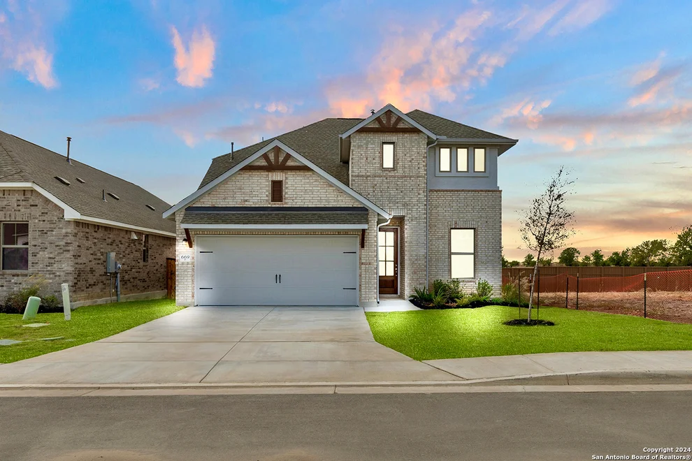 Unit for sale at 669 Broomsedge St, New Braunfels, TX 78130