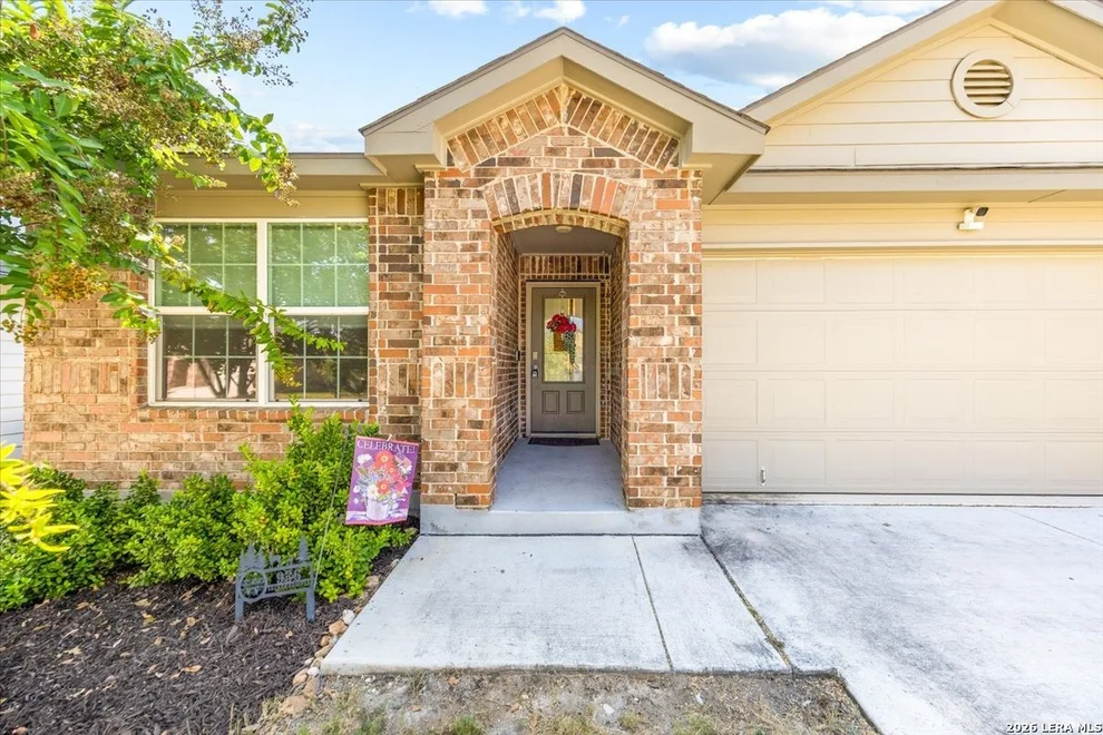 Unit for sale at 936 Brown Thrasher, San Antonio, TX 78253