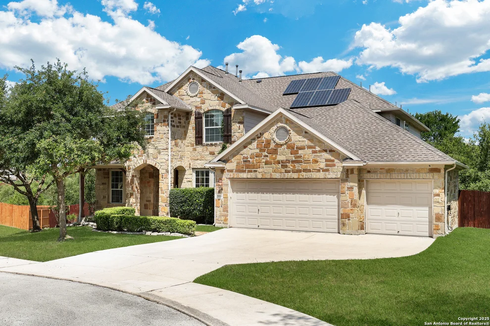 Unit for sale at 25511 Willard Path, San Antonio, TX 78261