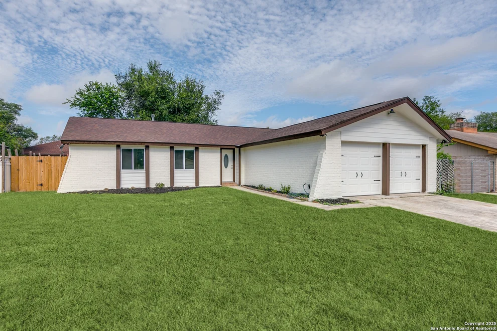 Unit for sale at 4507 Timberhill, San Antonio, TX 78238