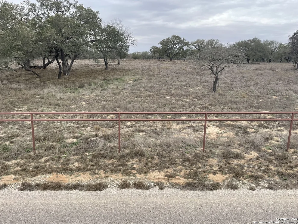 Unit for sale at TRACT 10 COUNTY ROAD 777, Devine, TX 78016