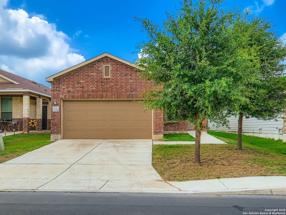 Unit for sale at 1014 Gruma, San Antonio, TX 78214