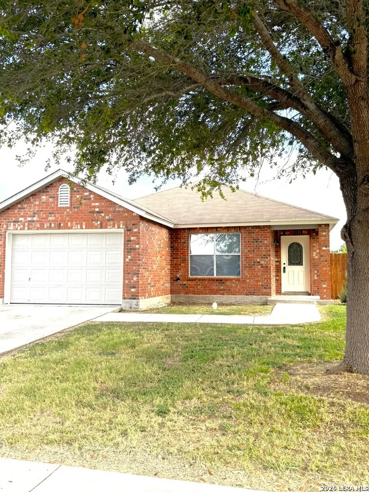 Unit for sale at 608 ROOSEVELT DR, Seguin, TX 78155