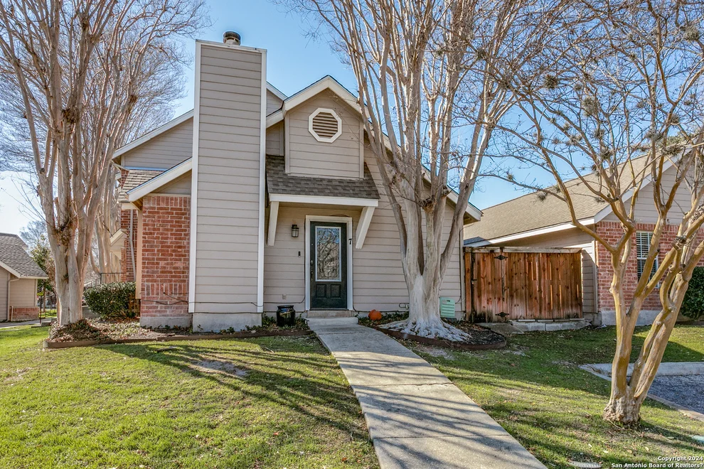 Unit for sale at 7 Cross Canyon, San Antonio, TX 78247