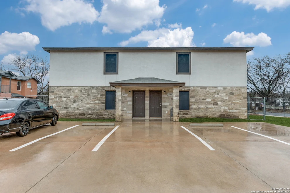 Unit for sale at 7583 WINDSOR OAKS, San Antonio, TX 78239