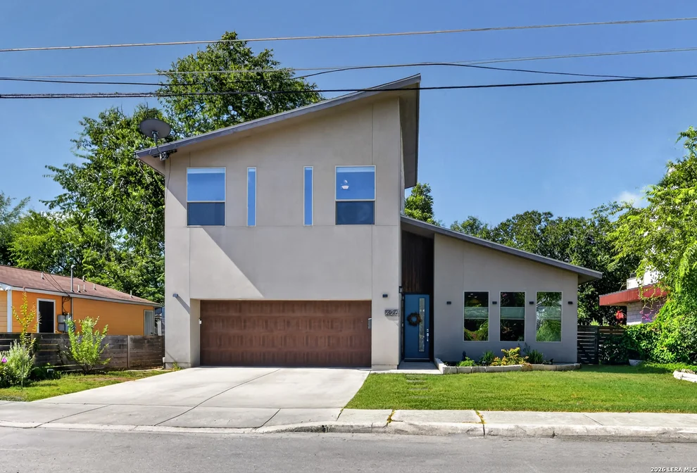 Unit for sale at 426 E Fest, San Antonio, TX 78204