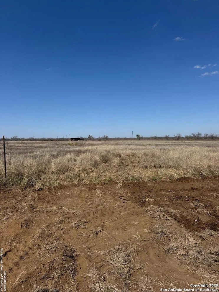 Unit for sale at TRACT 1 County Road 422, Pleasanton, TX 78064