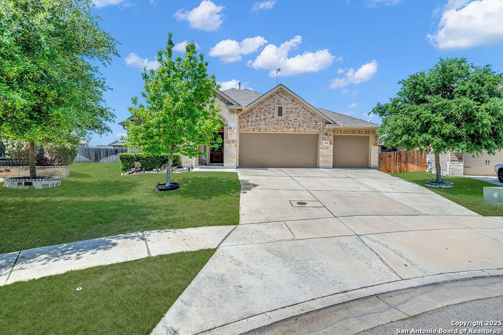 Unit for sale at 3200 Falconhead, New Braunfels, TX 78130