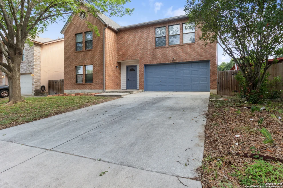 Unit for sale at 9811 Kelton, San Antonio, TX 78250