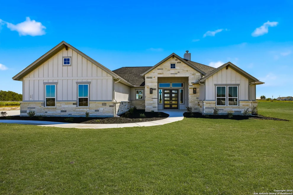 Unit for sale at 167 Pradera Ridge Drive, Floresville, TX 78114
