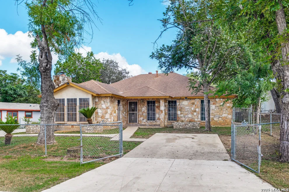 Unit for sale at 5111 Fedora, San Antonio, TX 78242