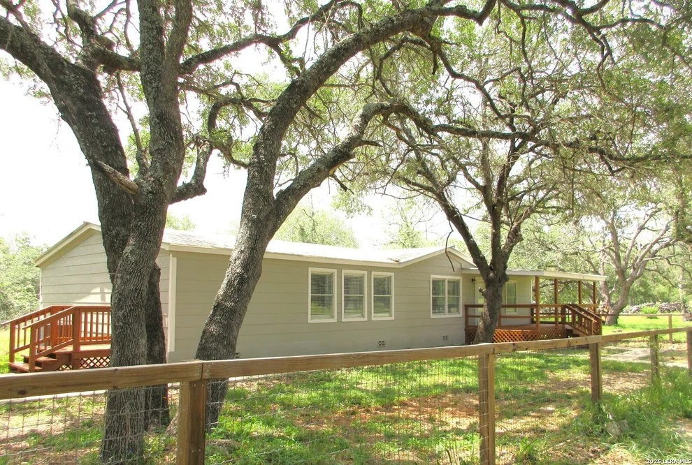 Unit for sale at 204 County Road 7725, Natalia, TX 78059