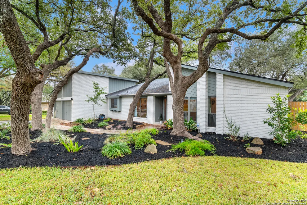 Unit for sale at 15823 Rothbury Ln, San Antonio, TX 78232