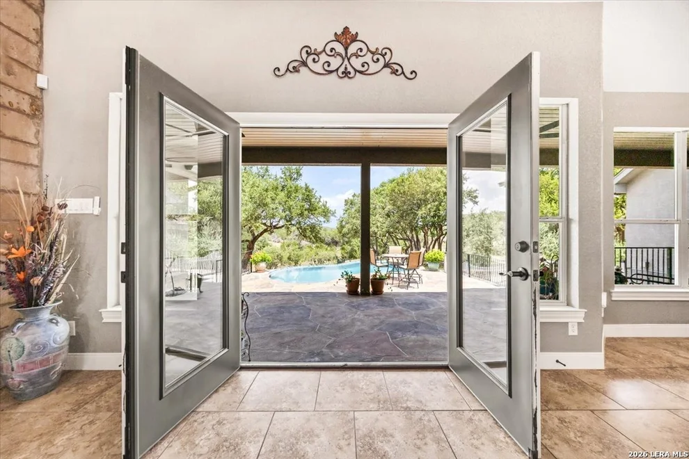 Unit for sale at 563 Cambridge, New Braunfels, TX 78132