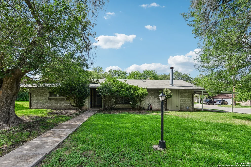 Unit for sale at 5603 Cary Grant, San Antonio, TX 78240