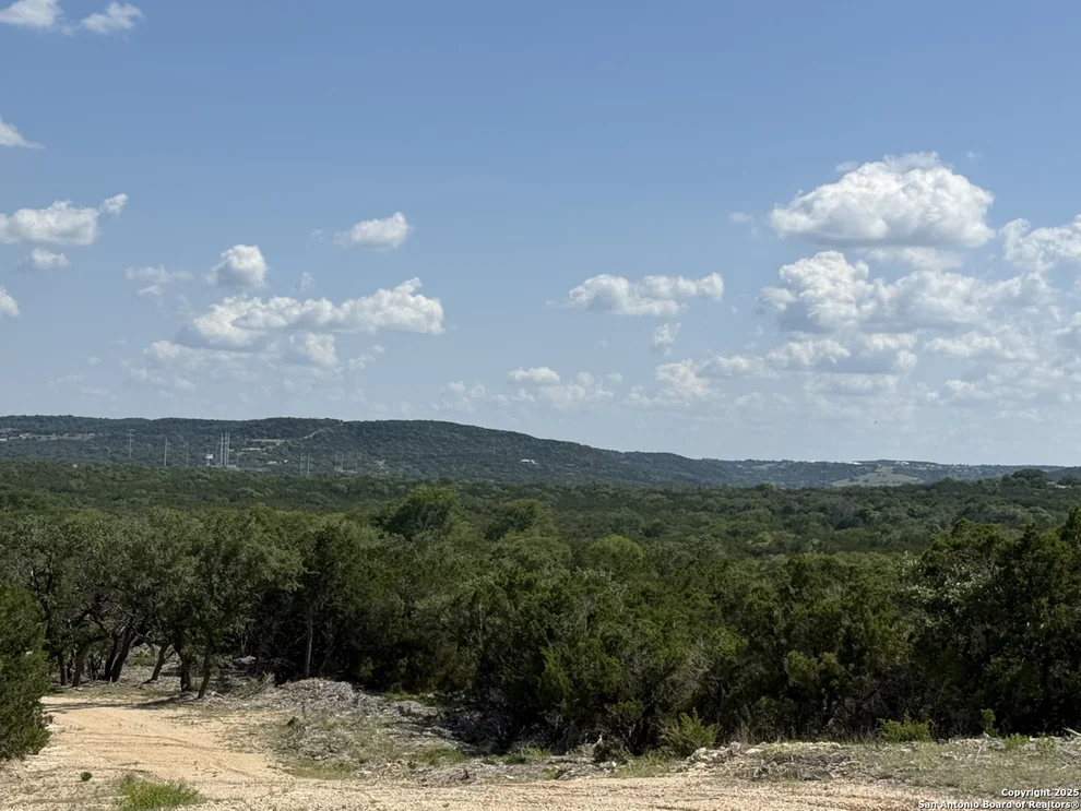 Unit for sale at 10119 Johns Rd, Boerne, TX 78006