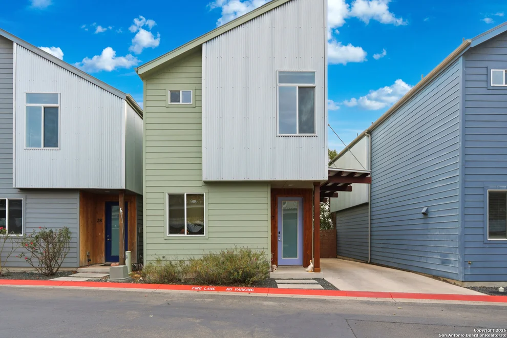 Unit for sale at 330 Clay, San Antonio, TX 78204