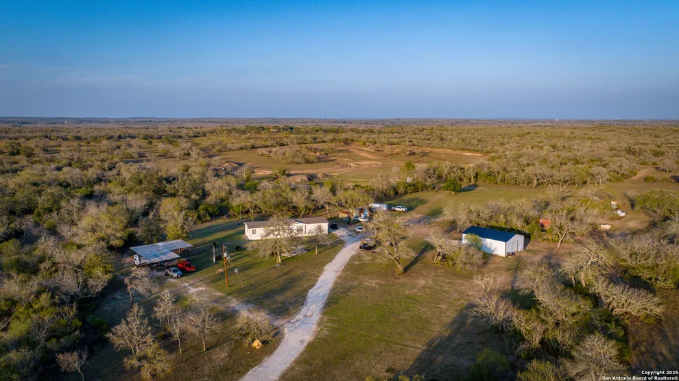 Unit for sale at 4976 County Road 116, Kenedy, TX 78125