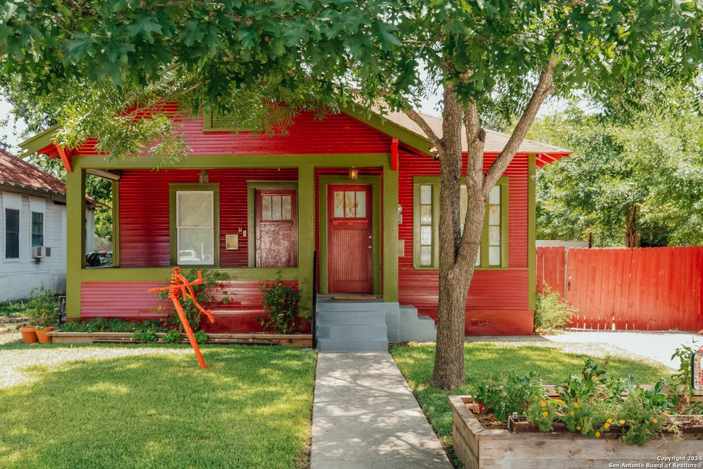 Unit for sale at 226 W WHITTIER ST, San Antonio, TX 78210