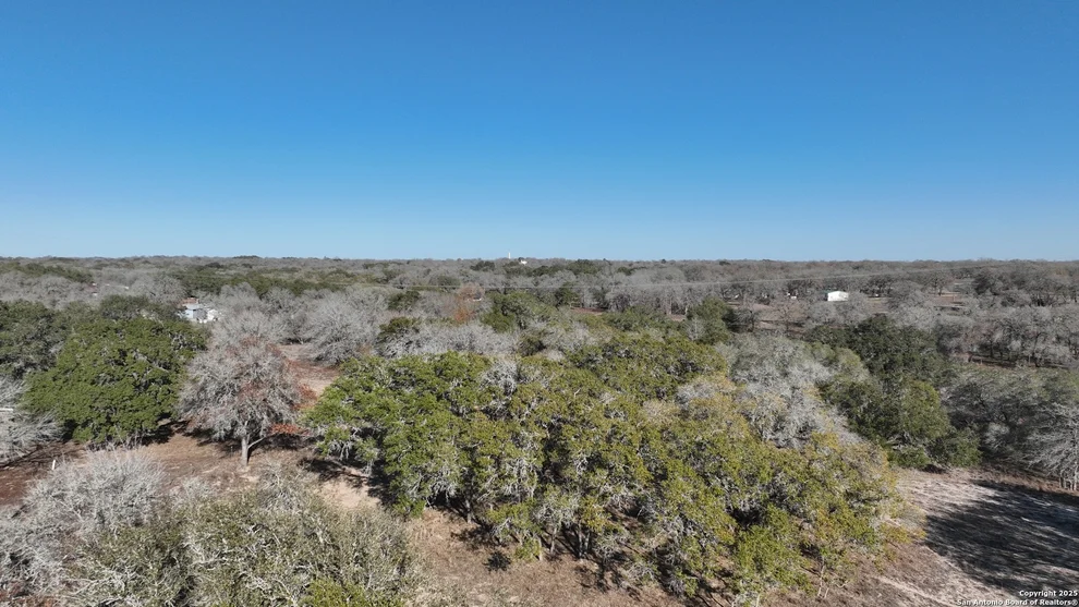 Unit for sale at 1107 Feather Ridge Dr., Floresville, TX 78114