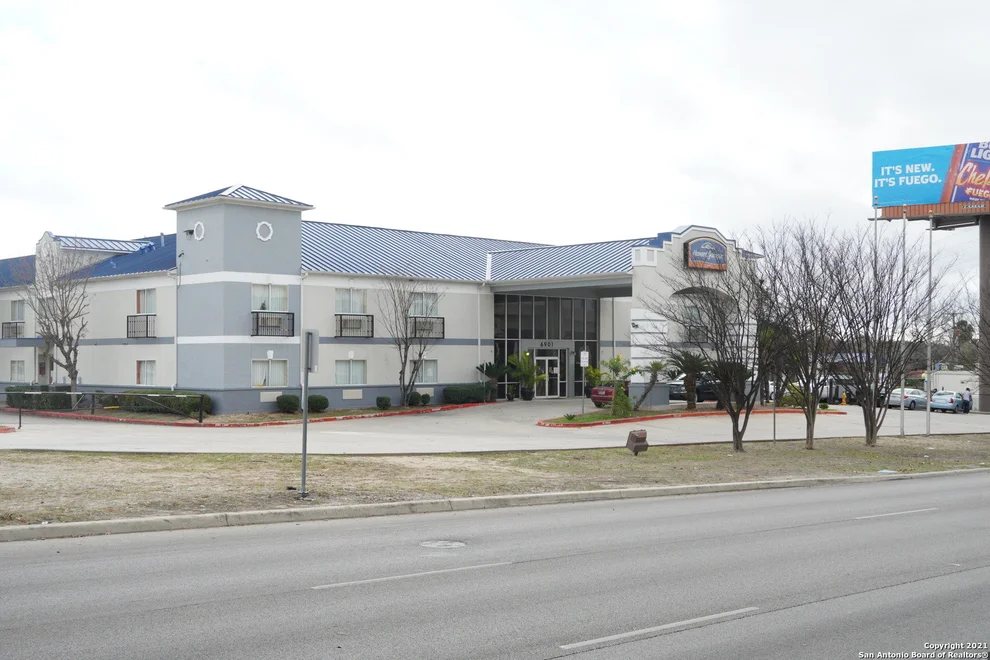 Unit for sale at 6901 W INTERSTATE 10, San Antonio, TX 78213