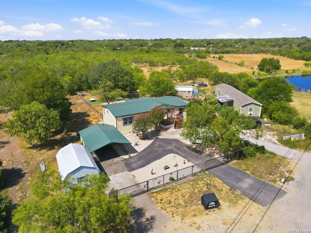 Unit for sale at 321 County Road 4614, Castroville, TX 78009