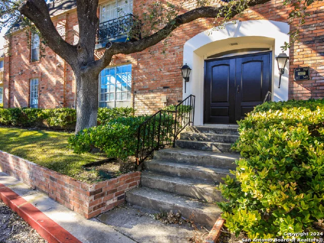 Unit for sale at 7500 Callaghan Rd, San Antonio, TX 78229