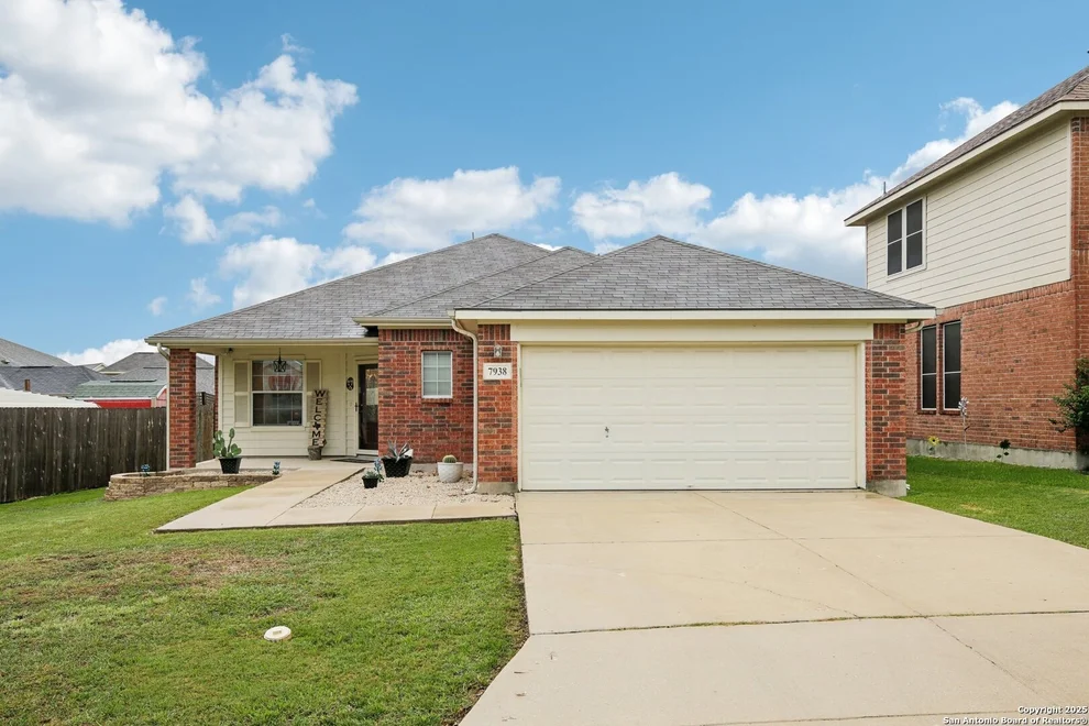 Unit for sale at 7938 Sterling Manor, Converse, TX 78109