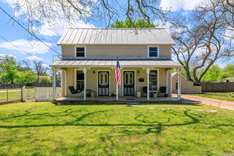 Unit for sale at 505 W San Antonio, Fredericksburg, TX 78624