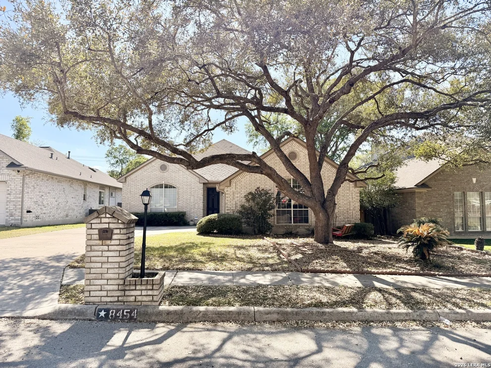 Unit for sale at 8454 Ulysses, Universal City, TX 78148