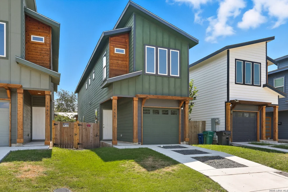 Unit for sale at 1958 E Crockett, San Antonio, TX 78202