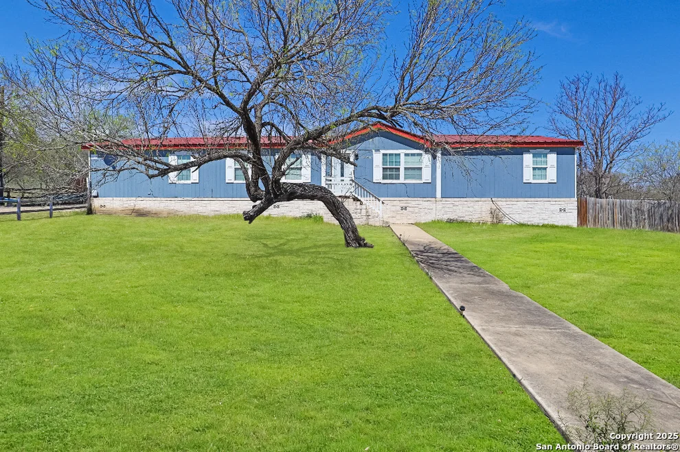 Unit for sale at 230 County Road 5633, Castroville, TX 78009