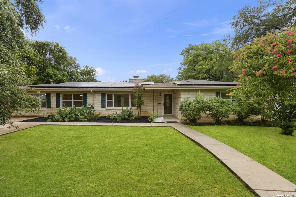 Unit for sale at 117 BRYKER DR, Terrell Hills, TX 78209