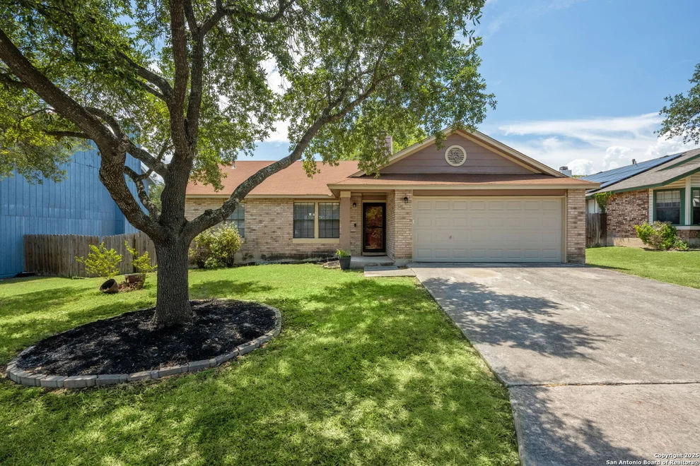 Unit for sale at 7415 Pebblewood, San Antonio, TX 78250