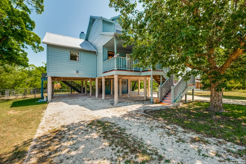 Unit for sale at 135 CAROLYN RD, Comfort, TX 78013