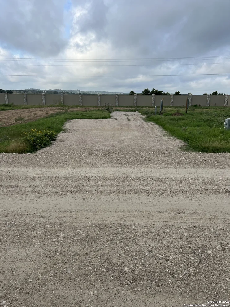 Unit for sale at 207 Resort Ct, Fredericksburg, TX 78624