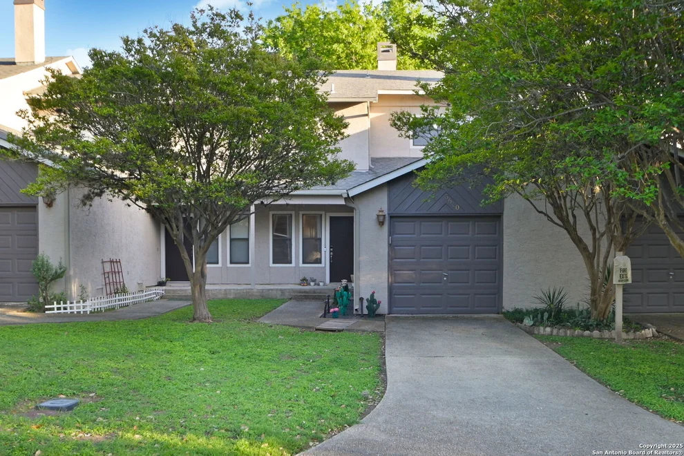 Unit for sale at 5610 Stream Valley, San Antonio, TX 78250