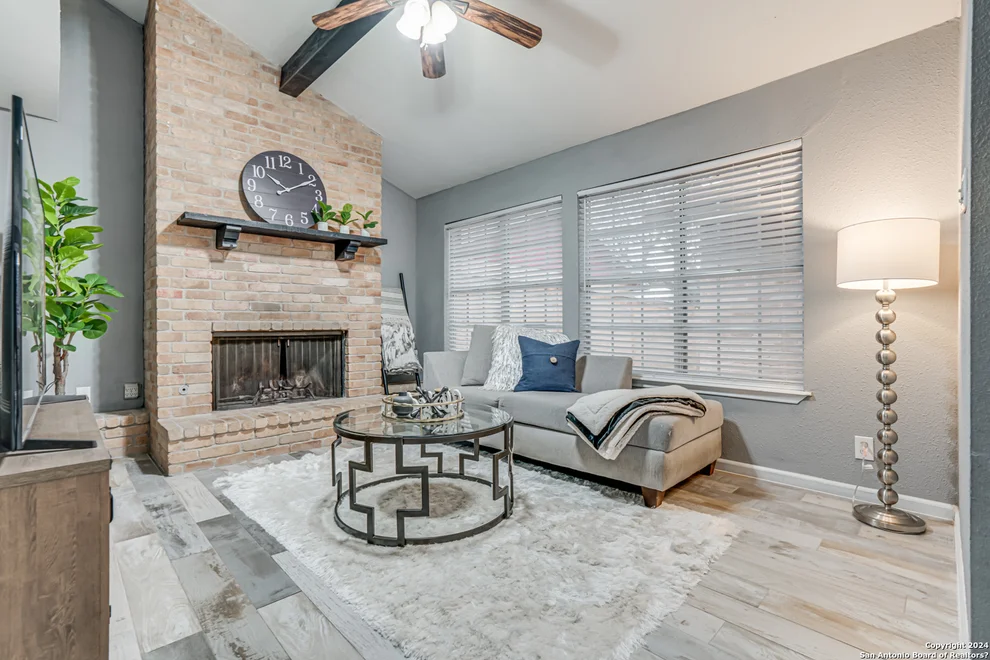 Unit for sale at 9323 CONTESSA DR, San Antonio, TX 78216
