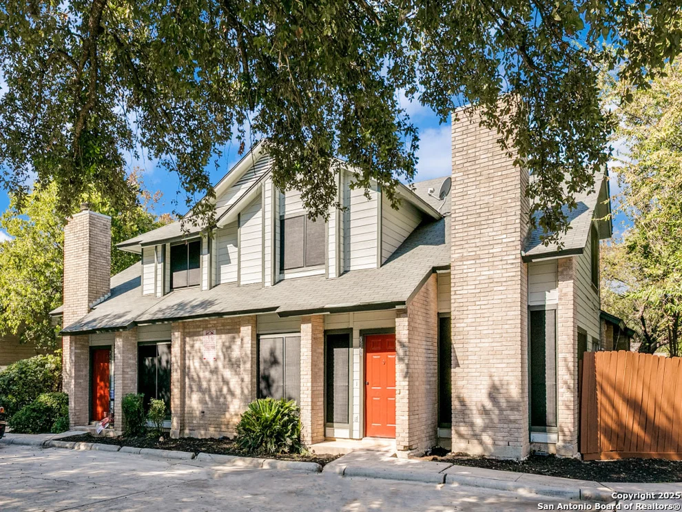 Unit for sale at 7527 Oak Chase, San Antonio, TX 78239