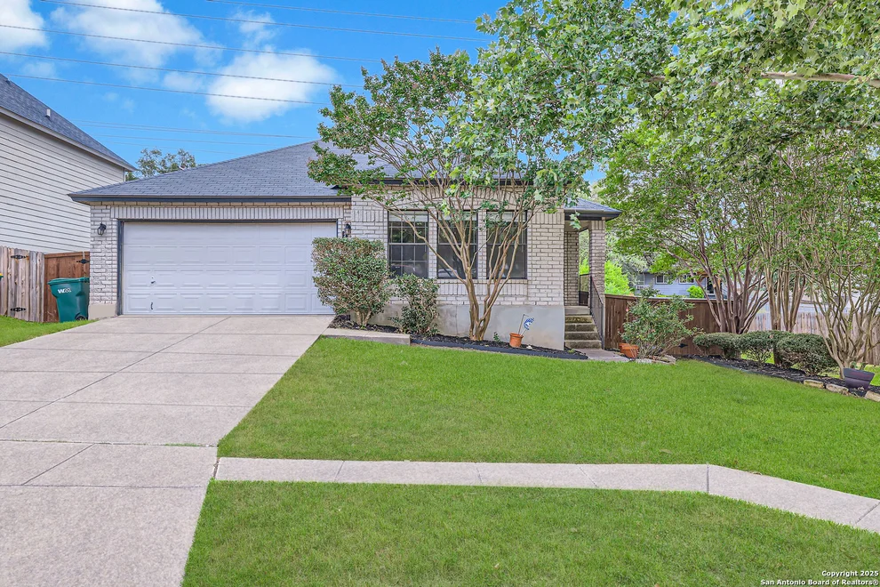 Unit for sale at 7116 Rimwood, Live Oak, TX 78233