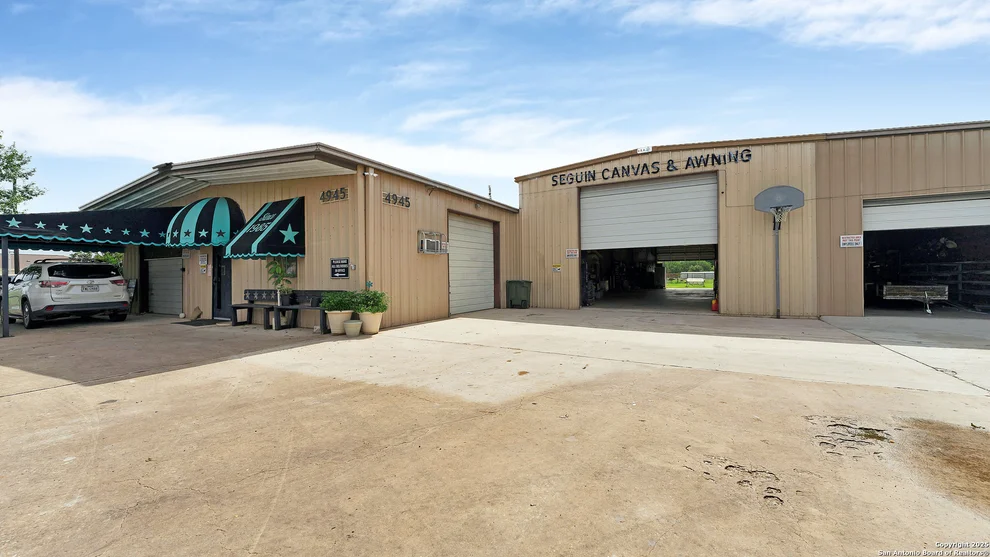 Unit for sale at 4945 N State Highway 123, Seguin, TX 78155