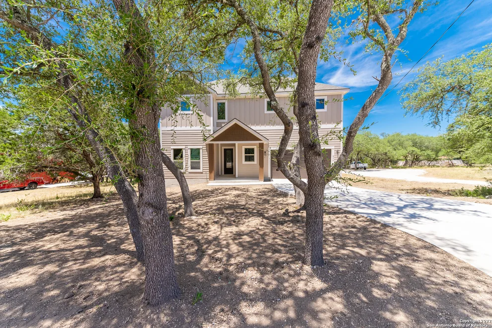 Unit for sale at 677 CIRCLEVIEW DR, Canyon Lake, TX 78133