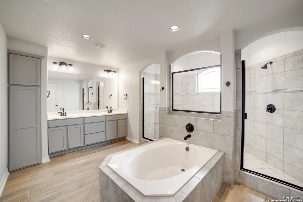 Unit for sale at 7239 LUNAR ECLIPSE, Converse, TX 78109