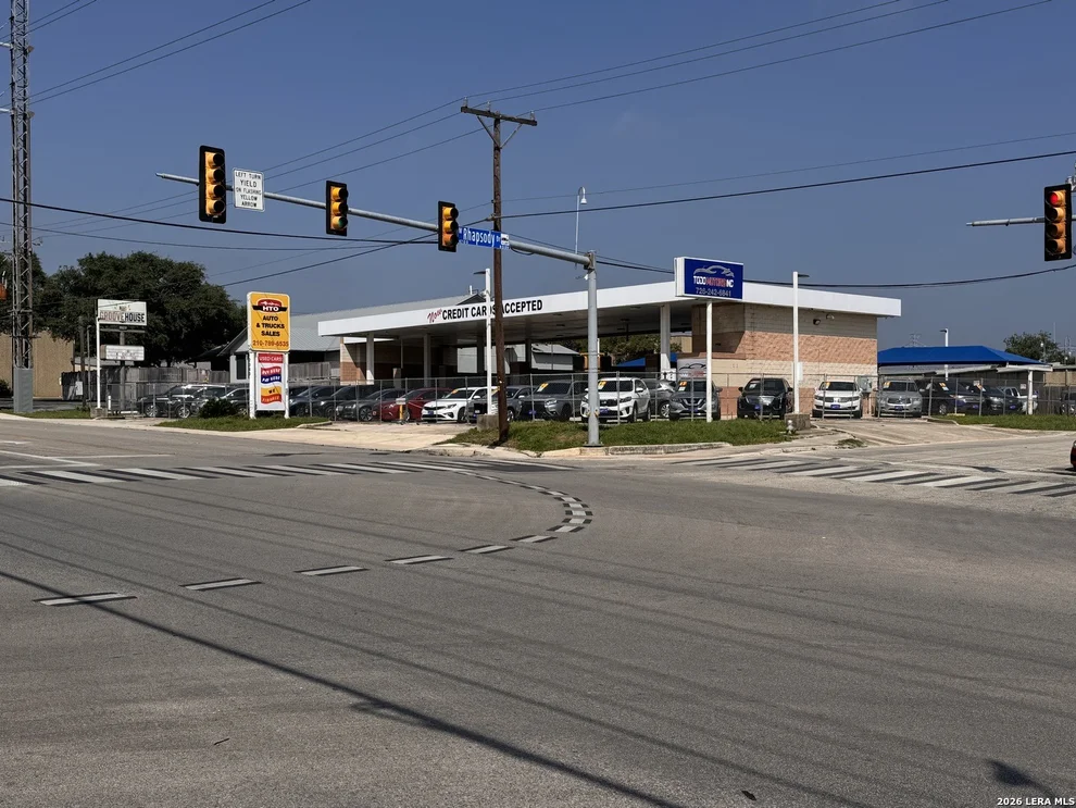 Unit for sale at 12343 West Ave, San Antonio, TX 78216